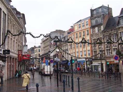 Actualités locales, faits divers, économie, loisir, culture, sport, politique. Vieux-Lille - Wikiwand