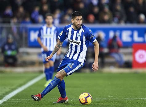 Find the latest guillermo maripán news, stats, transfer rumours, photos, titles, clubs, goals scored this season and more. Barcelona scouting Alavés centre-back Guillermo Maripán
