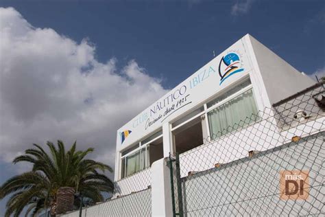 El club nàutic sant antoni. El Club Náutico Ibiza es un referente social y deportivo