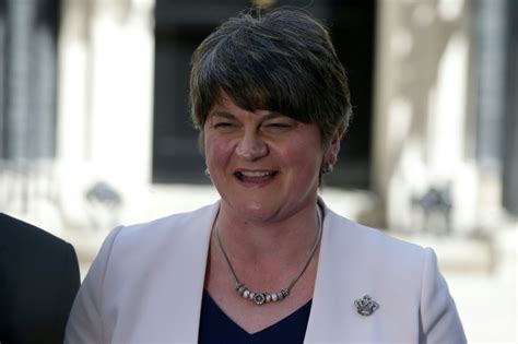 Arlene isabel foster mla pc (née kelly, 3 july 1970) is a northern irish politician serving as leader of the democratic unionist party since 2015. Arlene Foster: uma carreira política marcada pelo conflito ...