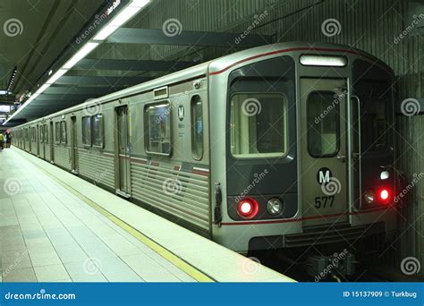 Metro Line Subway Train Royalty Free Stock Images Image 15137909