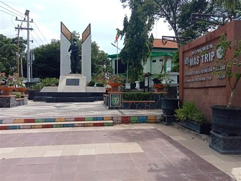 Monumen Mas Trip Kota Madiun Makin Cantik Dinas Perumahan Rakyat Dan