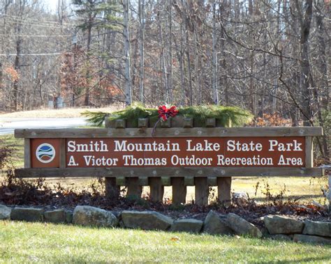 Sml campground is a beautiful campground with sites for tents and campers as well as offering. Camping at Smith Mountain Lake State Park - July 14-16 ...