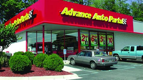 Advance Auto Parts cuts 475 jobs as sales waver