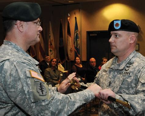 Fort Drum Garrison Welcomes New Command Sergeant Major Article The
