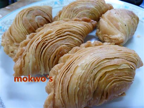 Karipap pusing inti penuh ke inti angin ke sukahati korang la nak buat macam mana. karipap pusing (or lapis )beralih pusat !!! | Semanis madu ...