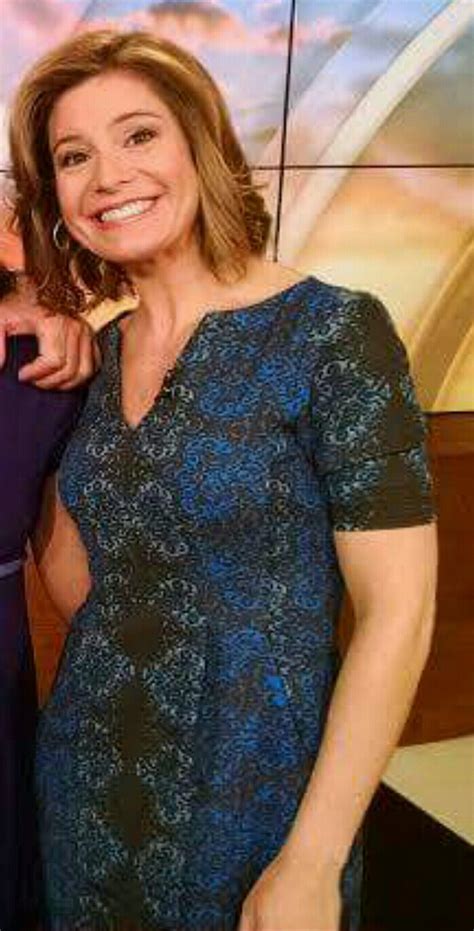 Jen Carfagno's Instagram, Twitter & Facebook on IDCrawl