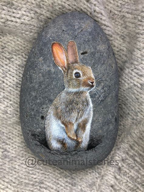 Painted Stone Rabbit Stone Painting Cute Animals Stone Etsy In 2020