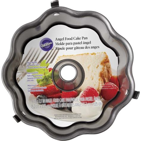 Removable inner core for easy release. Scalloped Angel Food Cake Pan | Wilton