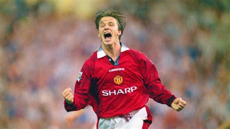 Remembering David Beckhams First Ever Manchester United Goal