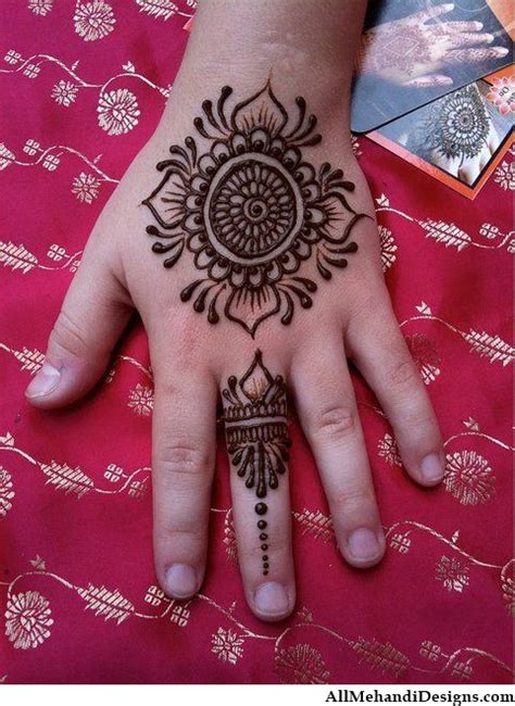 1000 Cute Mehndi Henna Designs For Kids For Small Baby