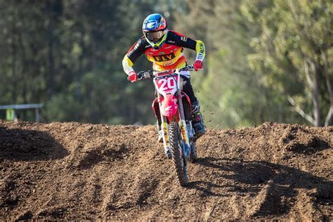 Dean Ferris And Wilson Todd Sweep Both Classes At Round Six Honda