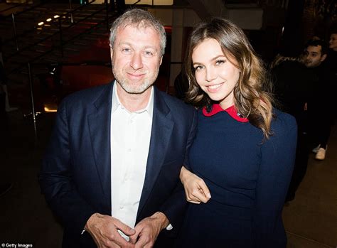 Russian billionaire roman abramovich, 50, the owner of chelsea soccer team, and his wife, gallery owner daria zhukova, 36, have separated, the couple said in a statement on monday. Roman Abramovich's ex-wife Dasha Zhukova shops in St ...