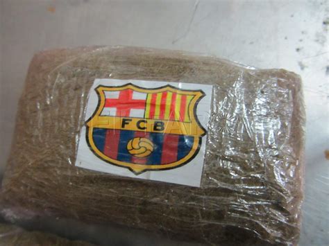 Enojados están en la dirigencia de deportes iquique con el técnico cristián díaz y estarían evaluando su despido. Los detenidos con hachís marcado con el escudo del Barça ...