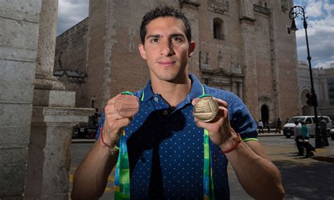 People who liked rommel pacheco's feet, also liked EXCLUSIVA ¿Qué sigue para Rommel Pacheco después de Río 2016?