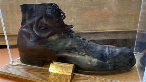 Size 37 Shoe Of Worlds Tallest Person On Display At Legendary Michigan