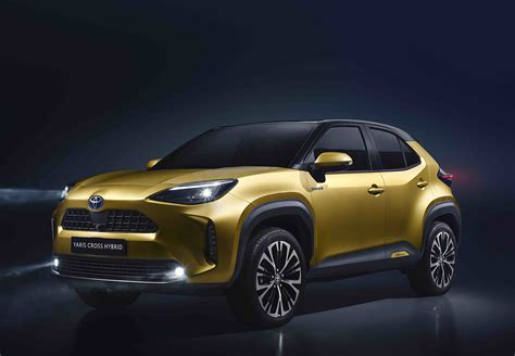 The yaris cross comes with its own inbuilt communication device. Toyota gives new Yaris Cross SUV more distinction and ...