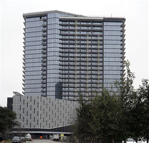 Dallas New Eastline Residential Tower Has Smu Views And Dart Line At