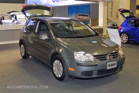 Maybe you would like to learn more about one of these? 2008 Volkswagen Rabbit - Information and photos - MOMENTcar