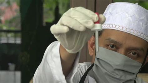 Tundun pisang kepok atau pisang apa saja yg cocok digoreng•tepung terigu pro tinggi•tepung maizena•susu pisang goreng kriuk tahan lama. Cara meracik parfum tahan lama dan anti bakteri - YouTube