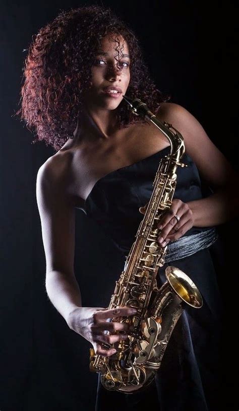 Pin By Scott Cookson On Female Saxophonists Musician Portraits Women