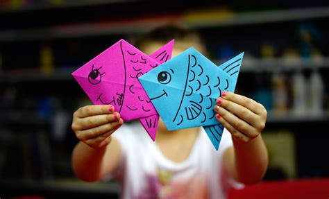 Modular and geometric origami (33+ videos). How To Fold An Origami Fish - Art For Kids Hub