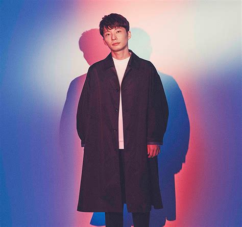 Since 2000, hoshino has led the instrumental band sakerock, where he plays marimba and guitar. 星野源POP VIRUSライブサポーター募集中 | NTT docomo