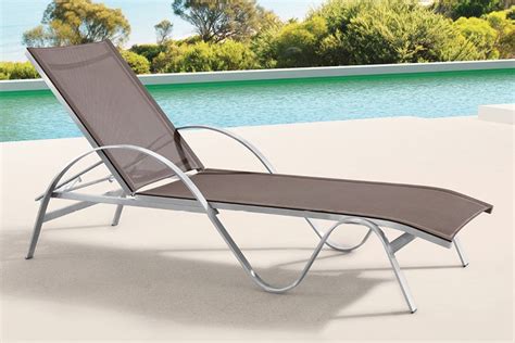 Best choice products adjustable zero gravity pool. Are Pool Chairs Comfortable? - California Beat