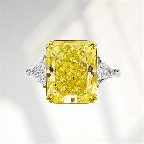 Yellow Diamond Engagement Rings The Complete Guide