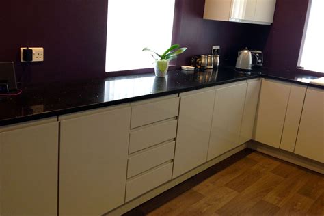 Get free shipping on qualified in stock kitchen cabinets or buy online pick up in store today in the kitchen department. An Innova Luca Gloss Dove Grey Handleless Kitchen | Handleless kitchen, Kitchen, Diy kitchen