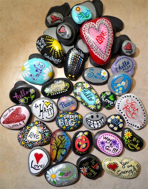 Pin By Peggy Skudera On Stones Hand Painted Rocks Painted Rocks