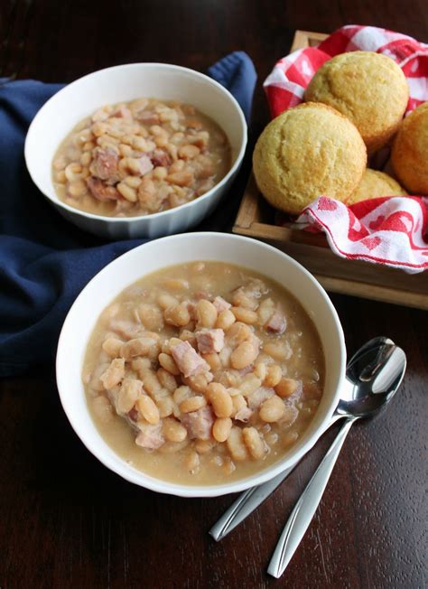 When the weather turns cold, and all you want to do is stay cozy and warm, the best thing to do is to make a big pot of hearty soup. Cooking With Carlee: Ham and Beans in the Instant Pot