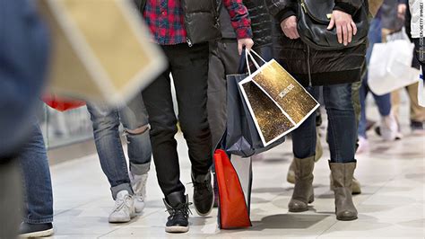 Retailers Best Holiday Shopping Season Since 10