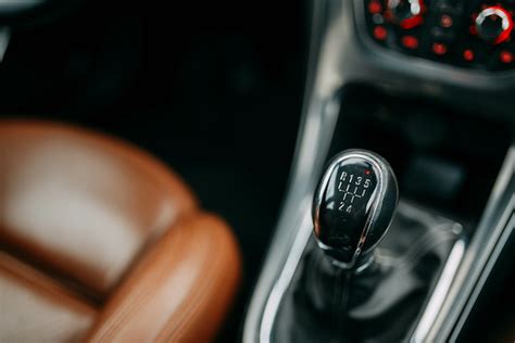 4 Major Differences Between Automatic Vs Manual Transmissions