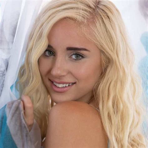 Naomi Woods Bio Wiki Age Height Figure Net Worth And More