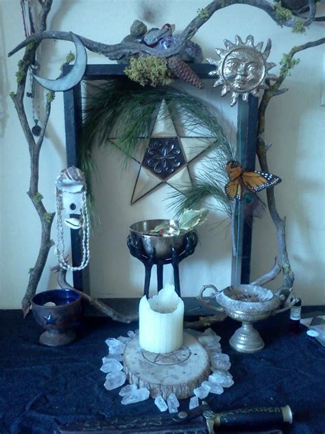 ᏇᎥʈƈɦ Ꮳ⚬ʈʈɑɠҽ Witches Altar Wiccan Altar Pagan Altar