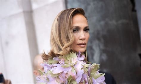 Jennifer Lopez Puts On Busty Display In Plunging Gown In Paris