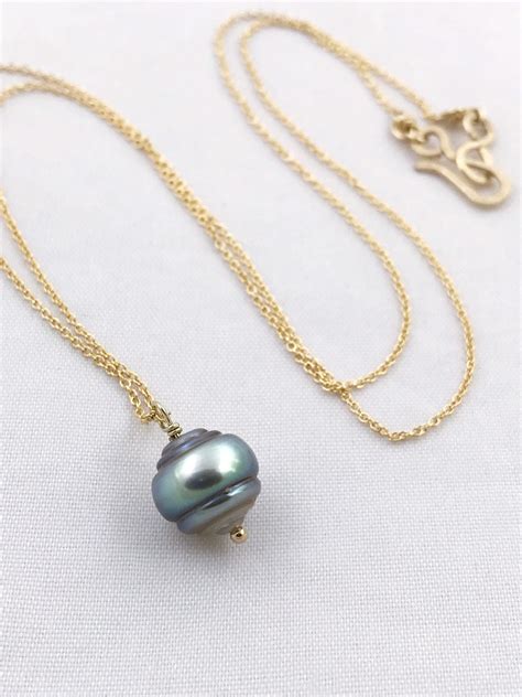 Tahitian Pearl Pendant Necklace 14k Yellow Gold Filled Single