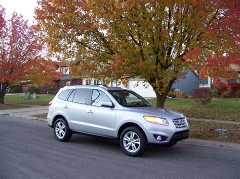 For 2010, the santa fe sees a number of changes. Review: 2010 Hyundai Santa Fe - The Truth About Cars