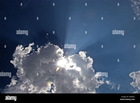 Celestial Rays Hi Res Stock Photography And Images Alamy