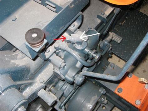 Tapping Hydraulics On An Old L Series Kubota Orangetractortalks