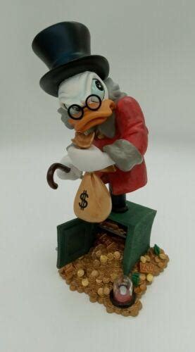 Scrooge Mcduck Disney Showcase Collection Grand Jester Studios Figurine