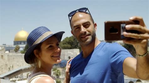 את התוכנית מגיש עידו רוזנבלום. חתונה ממבט ראשון: צוקית ודודו סוף סוף עשו את זה | מגזין את