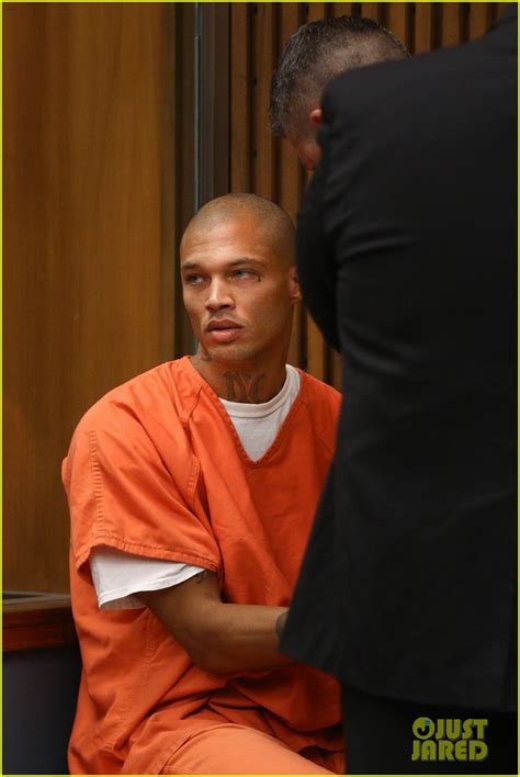 Yes does jeremy meeks drink alcohol?: Hot Convicted Felon Jeremy Meeks Released From Prison ...