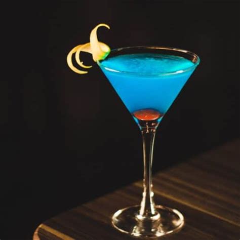 Blue Curaçao Cocktails De Lekkerste Cocktails Cocktaily
