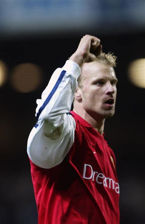 Dennis Bergkamp Goal Video 15 Year Arsenal V Newcastle 2002 The