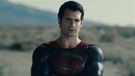 Henry Cavills Return To Superman Is Reportedly In Trouble And Theres
