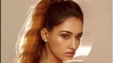 bollywood actress disha patani get plastic surgery trending video viral disha patani nose job