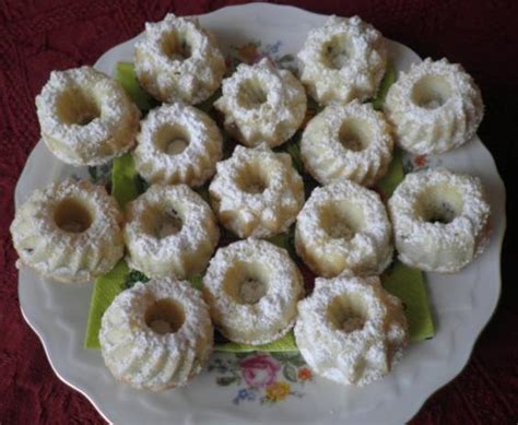 Die besten mini kuchen rezepte mini kuchen rezepte und viele weitere beliebte kochrezepte finden sie bei kochbarde. Mini - Mini - Kuchen ... - Rezept mit Bild - kochbar.de