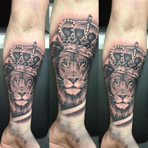 27 Crown Tattoo Designs Trends Ideas Design Trends